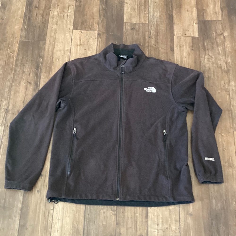 North Face Mens windwall jacket size large